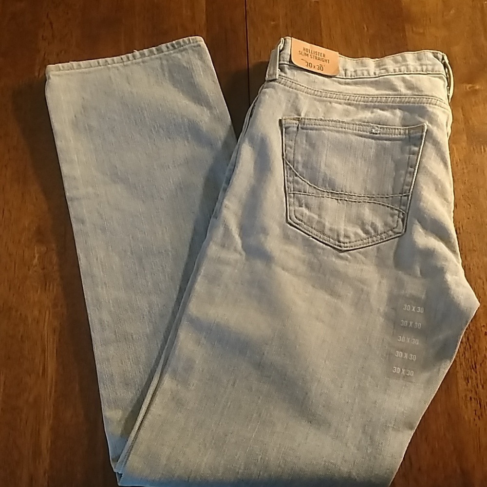 Hollister distressed mens jeans